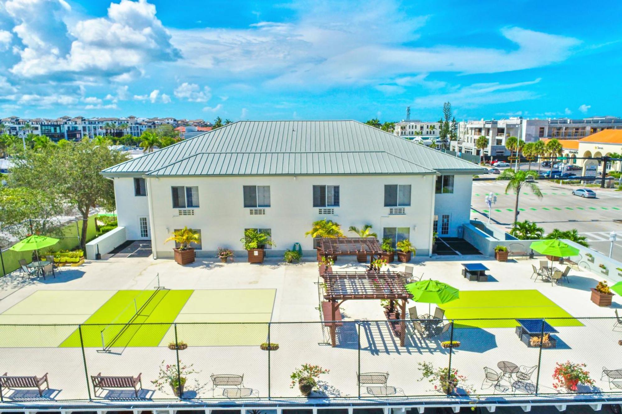 Naples Park Central Hotel Luaran gambar