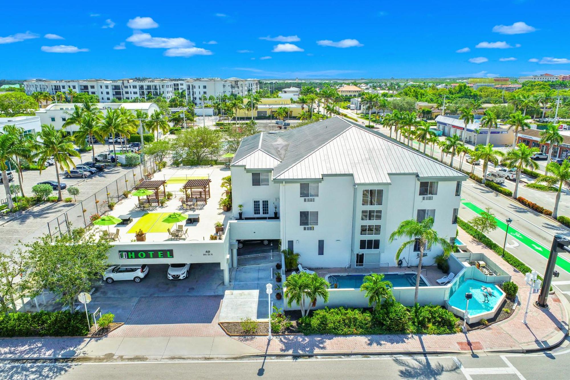 Naples Park Central Hotel Luaran gambar